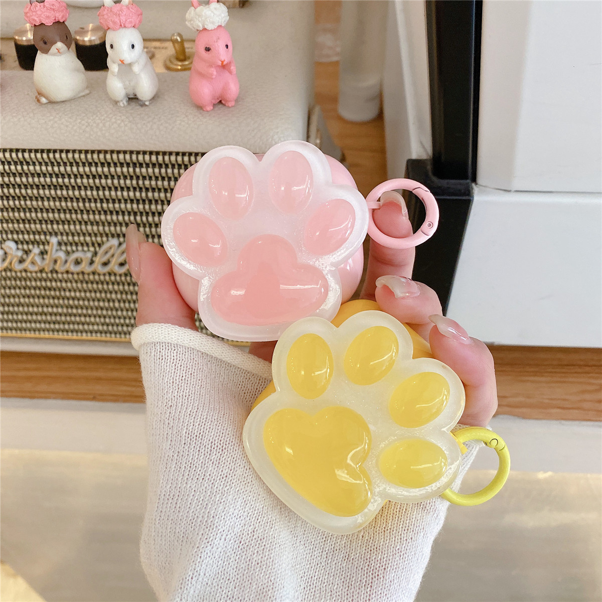 Cute Cat Claw Print Earphone Cover - Image 3