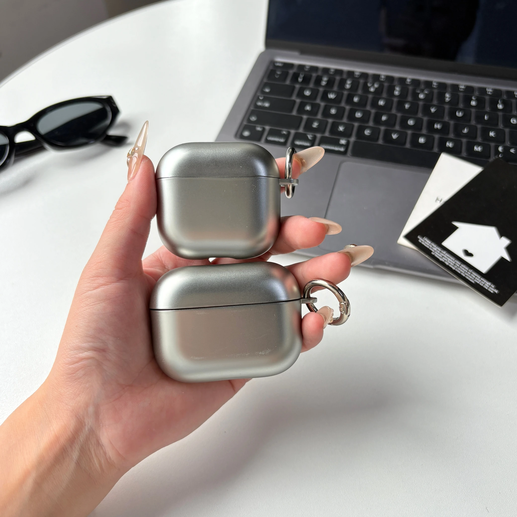 Electroplated Silver Protective Earphone Case with Ring