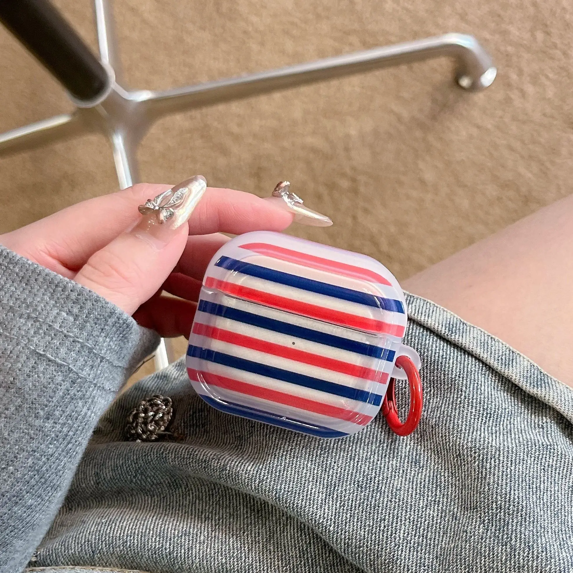 Classic Red Blue Lines Horizontal Striped Earphone Case