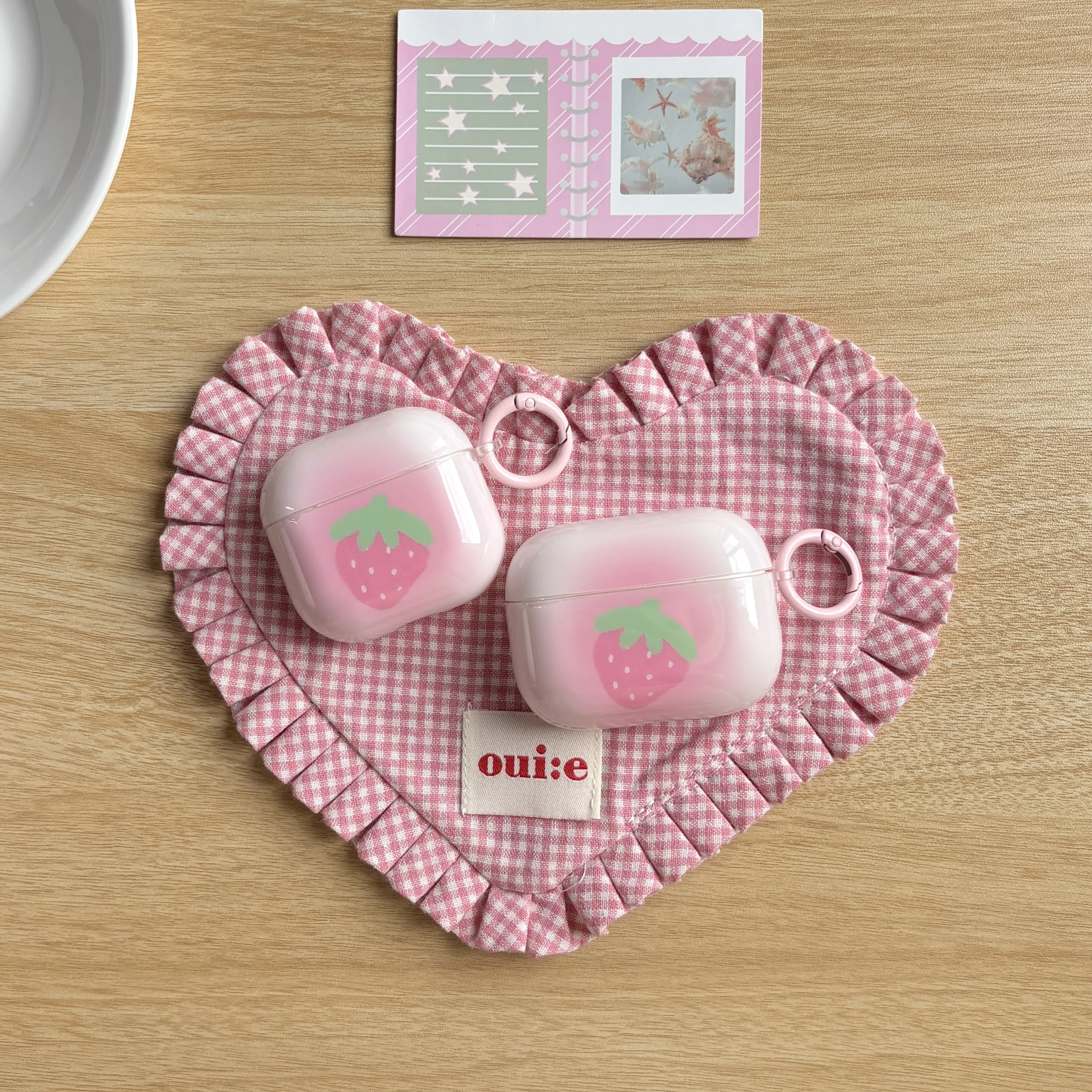 Chic Pink Strawberry Smudging Glossy Protective Case with Ring