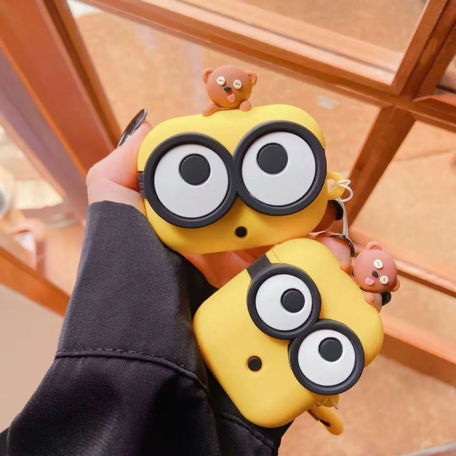 3D Minion Big Eyes Case With Bear Toy For Airpods