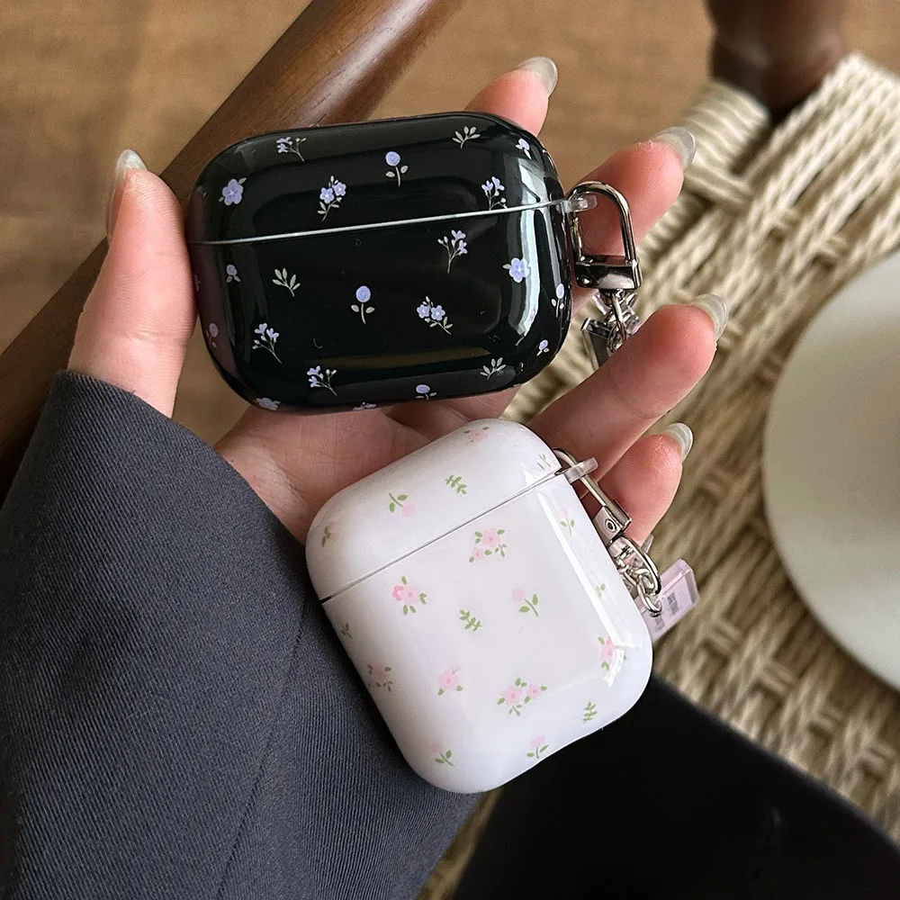 Silicone Lovely Flower Gloss Headphone Case For AirPods