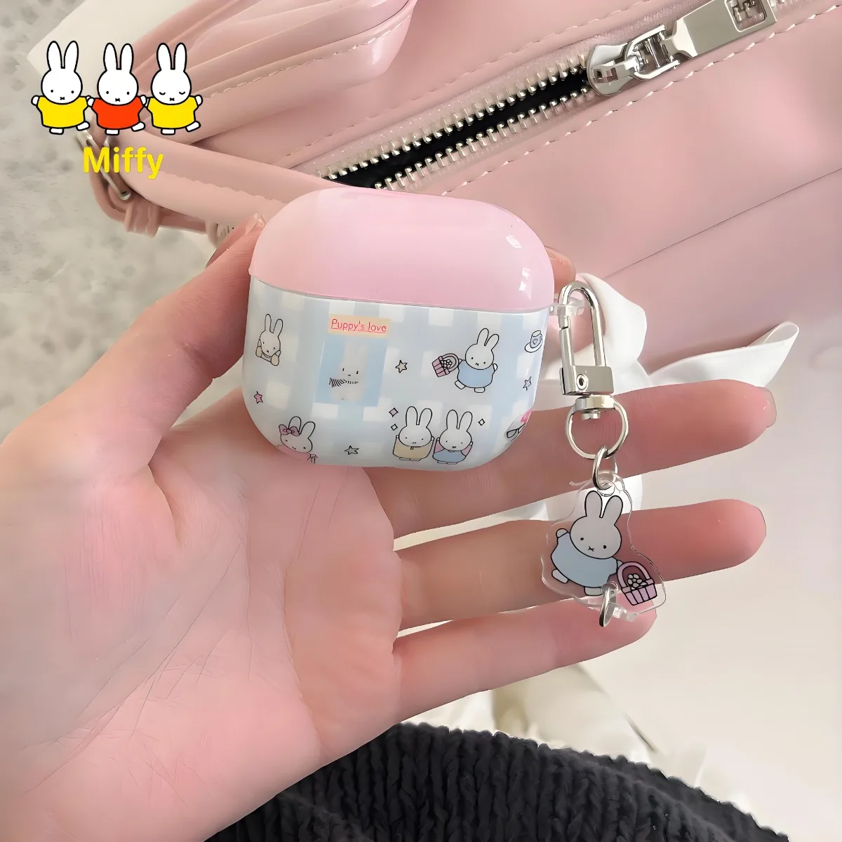 Blue and Pink Checkered Pattern Earphone Case