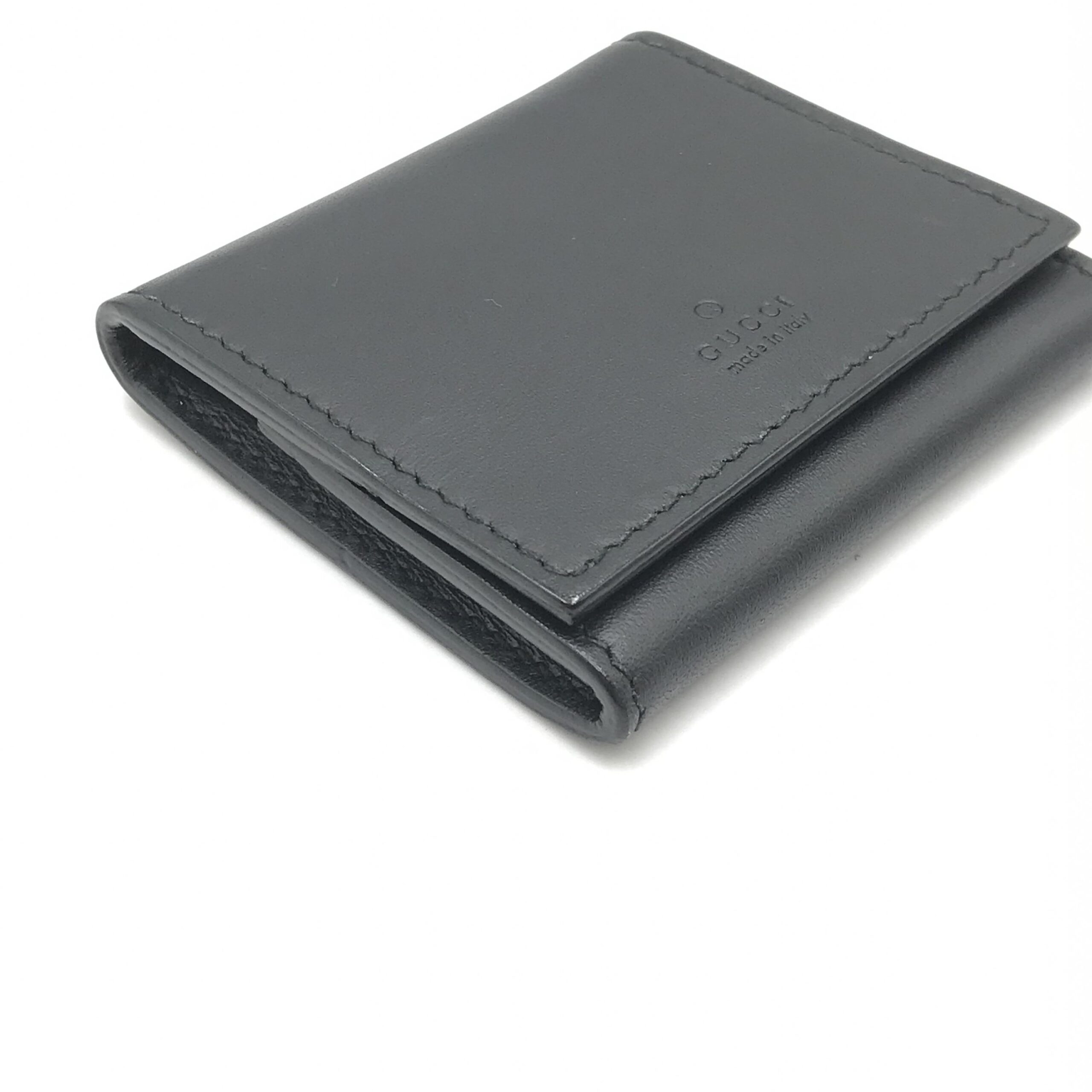 Compact Leather Wallet With Sleek Design - Image 5