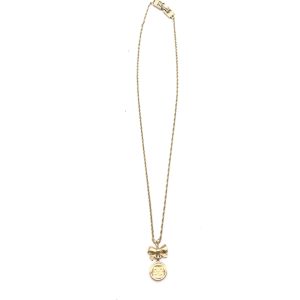 Gold Tone Bow Pendant Chain Necklace