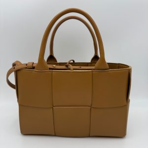BOTTEGA VENETA ARCO Shoulder Bag
