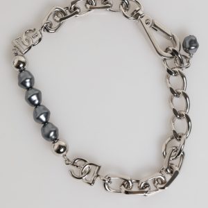 Silver Tone Chain Lobster Clasp Logo Gray Pearls Bracelet